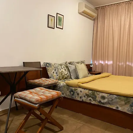King Kong Moni Apartment